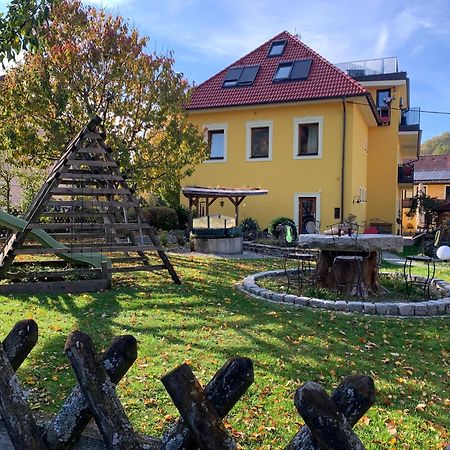 Landgasthof Zur Linde Laaben Екстериор снимка
